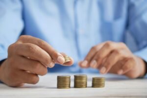 How to Save Money Fast on a Low Income