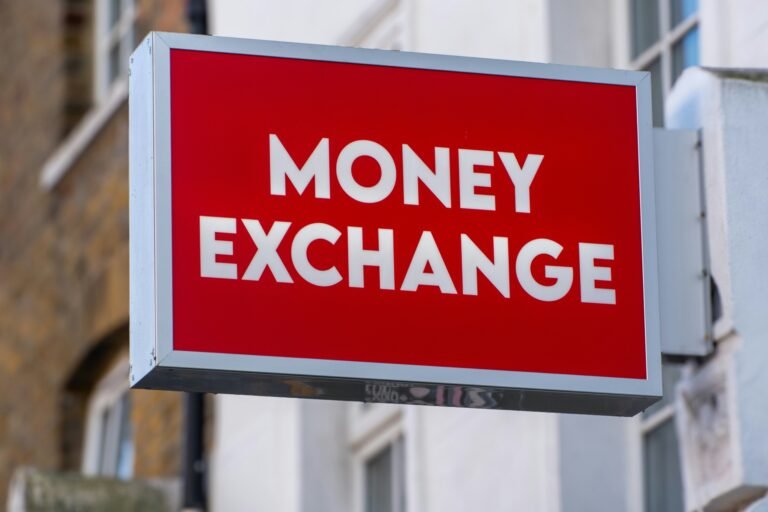Best Mobile Banking Apps for International Transfers in 2026